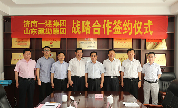 1529024958909734.jpg Q01A5820.jpg